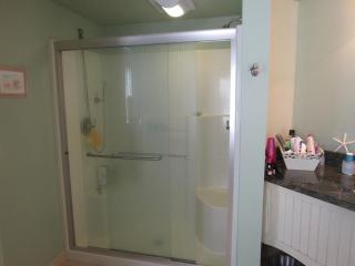 Hear The Ocean From This Well Kept Oceanside Duplex - Brant Beach - 2