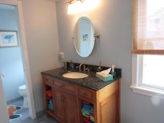 Hear The Ocean From This Well Kept Oceanside Duplex - Brant Beach - 9
