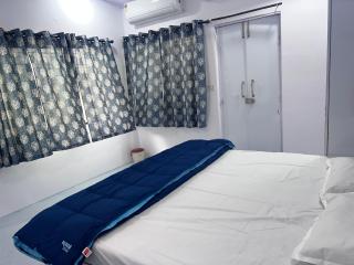 Twin Room - Nagpur - 5