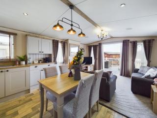 Tattershall Lakes Mini Breaks - Gibson Close - 7