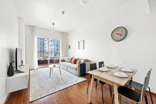 StoneTree - Furnished 1BR in JLT with Lake View - Dubai - 0