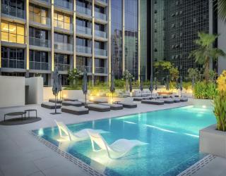 Canal-View Serenity: Modern Studio in Sterling - Dubai - 5