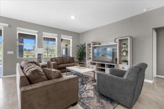 6 Bedroom 55 Bathroom Solterra 7877Or - 9