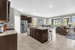 6 Bedroom- 5,5 Bathroom- Solterra 7877Or - Davenport - 7