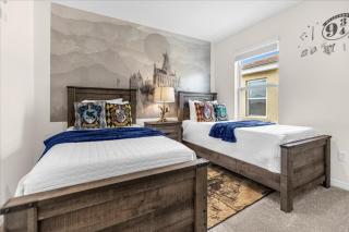 6 Bedroom- 5,5 Bathroom- Solterra 7877Or - Davenport - 1