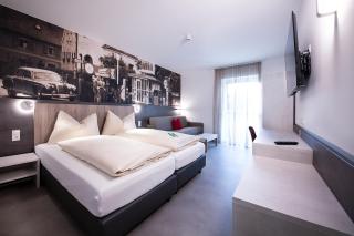 FairSleep AVIA Motel Zwettl - Zwettl Stadt - 6