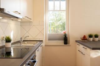 Schönes Apartment mit Balkon, Parkplatz, WLAN - 4