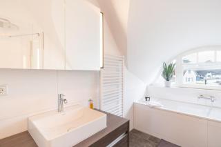 Luxuriöses - 5 Sterne - Ferienhaus mit Sauna und Badewanne - Adults Only! - Zirchow - 3