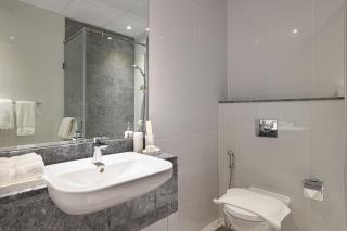 Visionary Vista: 2BR Al Habtoor City - Dubai - 3