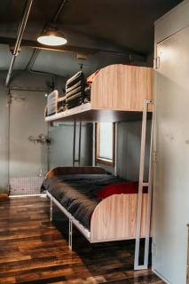 Bourbon Trail: Caboose on the Farm - 4