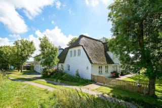 Haus der Hebamme - Ferienwohnung - Tating - 0