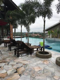 Poolside hill villa retreat - Seremban - 4
