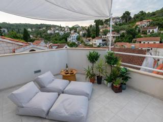 Holiday Home Lea - Maslinica - 7