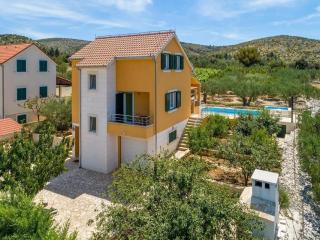 Villa Jelena - Dračevica - 9