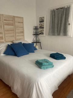 Appartement duplex lumineux idéalement situé - Arès - 2