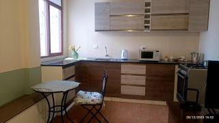 Habitación totalmente independiente con cocina, baño, balcón super espacioso - Arequipa - 0