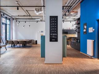 Numa Frankfurt Bloc - 4