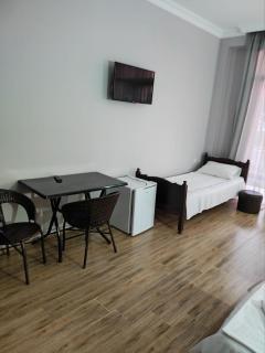 FRESH Hotel Kobuleti - Kobuleti - 8
