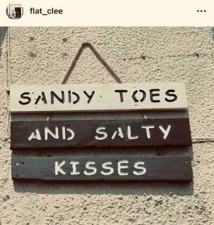 Sea view Apartment Sandy Toes and Salty Kisses Sleeps upto 4 - Cleethorpes - 9