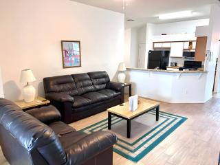 Brittany - Perfect 3 BR Pool Home - 3