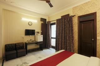 Hotel The Sunrise View - Noida - 1