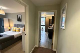 Large 1 Bed MCR Apartment and Huge Terrace Sleeps 4 - Manchester - 1