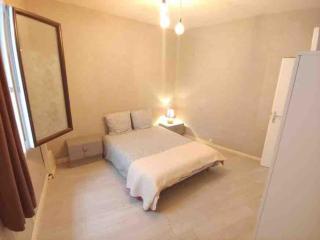 Maison 101 m2 arles centre-ville roquette 4 chbres - Arles - 9