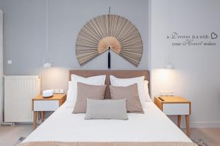 Singer Suite Kalamata , Close to Center & Easy Street Parking - Kalamata - 3