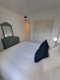 Holidays & Home Luminous Apartment in Playas del Duque , Puerto Banus - 2