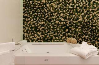 Uncomparable Luxury in Naples Un Lusso ineguagliabile a Napoli - 4