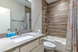 North Nashville Luxury Home! Perfect for large groups! - 9