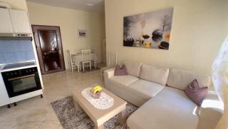 City Centre Tirana Villa Apartments - Tirana - 8