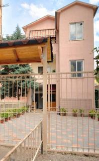 City Centre Tirana Villa Apartments - Tirana - 3