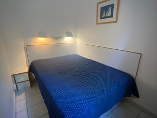 Appartement 2 pièces avec terrasse et vue mer, accès piscine et parking inclus - FR-1-504-677 - Saint-Raphaël - 9