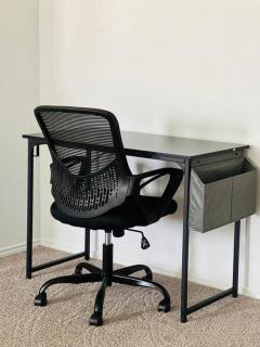 Cheerful 3 Bedroom Vacation Home - 7