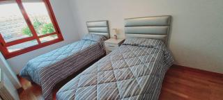 Apartamento con 2 habitaciones y 2 baños junto a Valladolid - Valladolid - 5