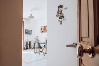 Three-Square house {apartment} - Gioiosa Marea - 0