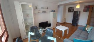 Apartamento con 2 habitaciones y 2 baños junto a Valladolid - Valladolid - 4