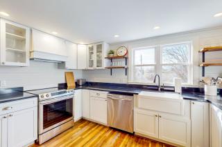Bay Cottage - Boothbay Harbor - 3