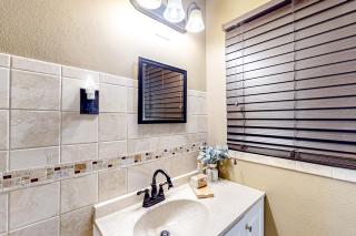 Balmy Breeze Hideaway - 1