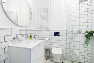 Discover Krakow Apartments - Lubomirskiego St - Classic & Modern - Near Main Station, Netflix and AC - Cracovia - 8