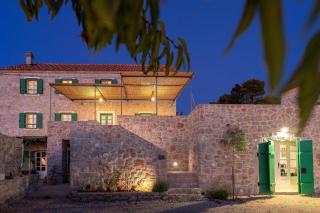 Peaceful & Secluded Retreat House Kod Kapetana Hvar - Veliko Grablje - 0