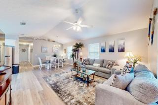 Palm Cove Coastal Cottage - Panama City Beach - 0