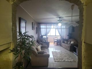 Serenity Seascapes - Amanzimtoti - 8