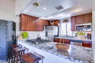 Palm Desert Condo with Patio and Golf Course Views! - Palm Desert - 3