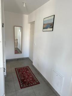 Apparemment lumineux (3 lits, 2 chambres, 1 salon) 2ème Arrondissement - Marsiglia - 2
