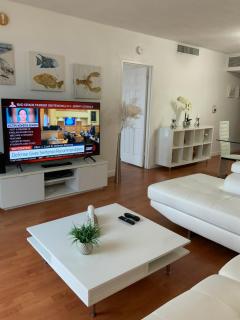 Stunning Beach Apartment by Miami Te Espera - Hollywood Beach 9W - 5