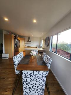 Incredible Waitakere View - Auckland - 2