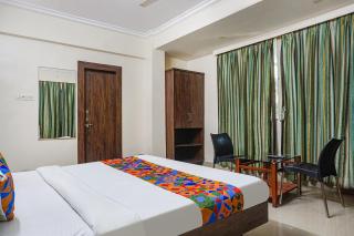 FabHotel Irish Koregaon Park - Pune - 5