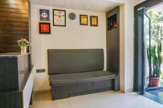 FabHotel Irish Koregaon Park - Pune - 4